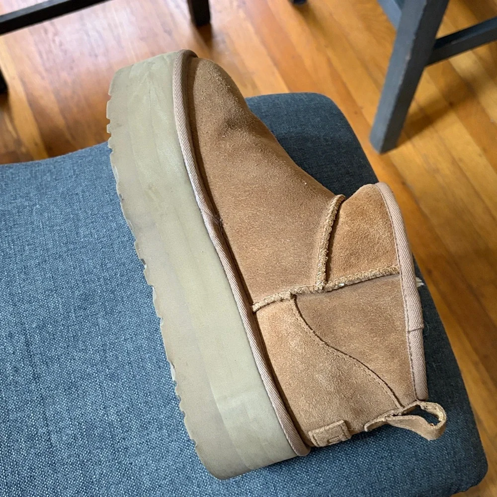 UGG Classic Ultra Mini Platform Boots Tan - Picture 8 of 9